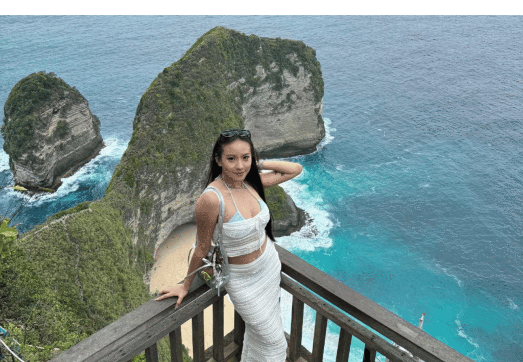 kelingking beach nusa penida day trip.jpg