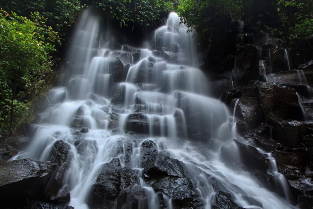Kanto Lampo Waterfall Bali waterfall tour driver