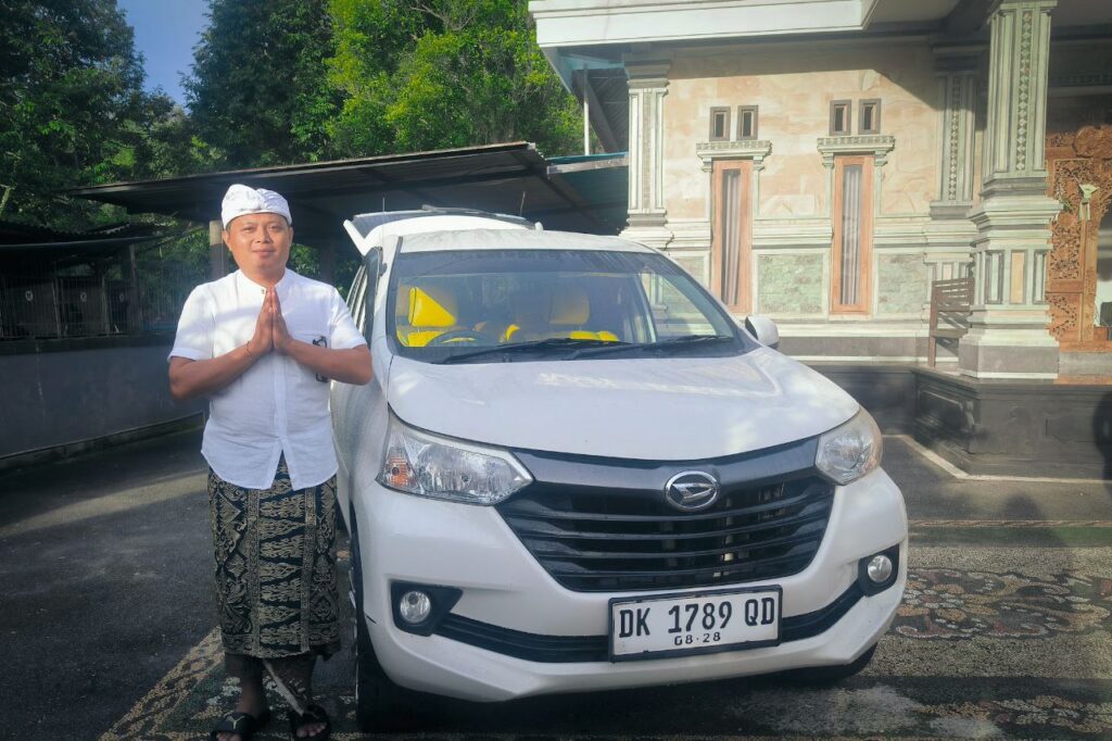 Best Bali private driver with car for tourists