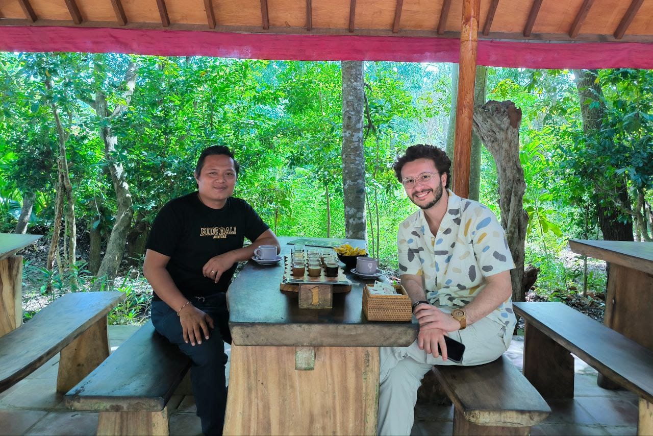 coffe plantation.jpg coffe plantation.jpg