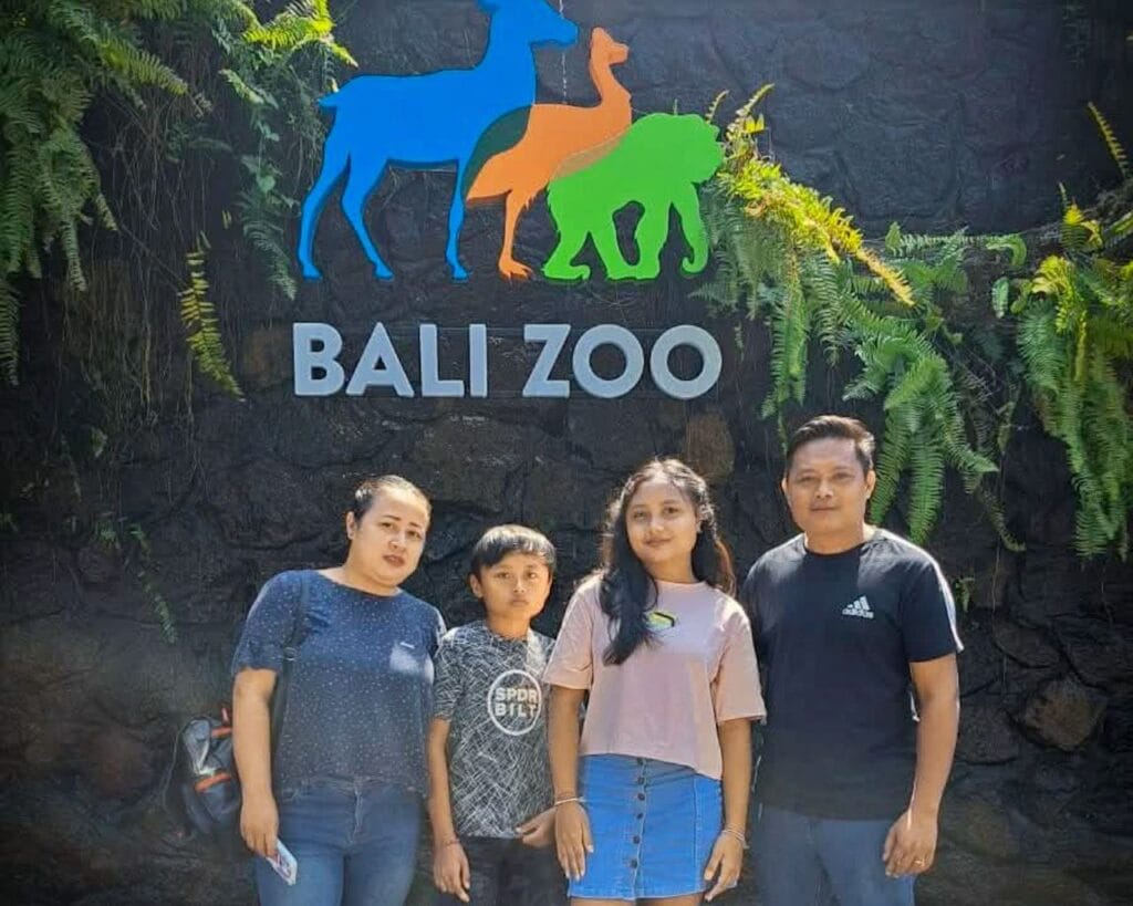bali zoo private tour with family
