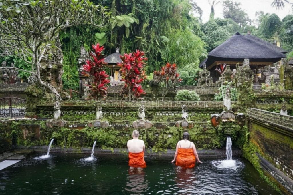 Spiritual cleansing pool Gunung Kawi Sebatu Temple