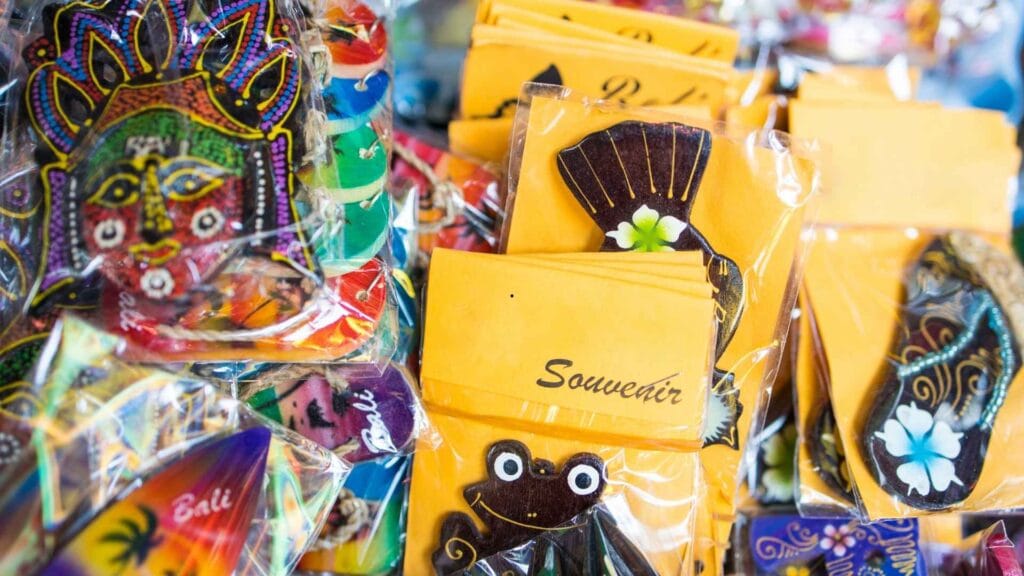 best bali souvenir shop clothing and batik bali store