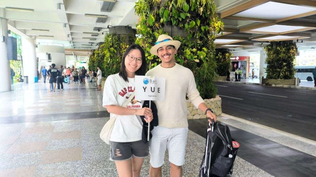 Bali Airport Transfer to Ubud with sign board